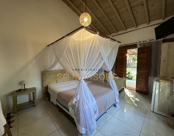 Pousada com 8 suítes à venda na Estrada dos Macacos - Trancoso/BA. 