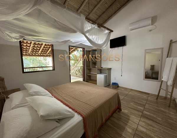 Pousada com 8 suítes à venda na Estrada dos Macacos - Trancoso/BA. 