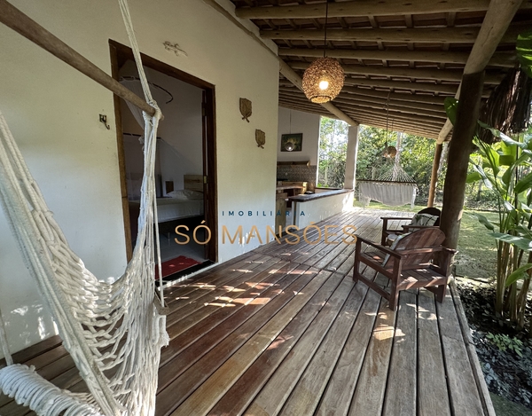 Pousada com 8 suítes à venda na Estrada dos Macacos - Trancoso/BA. 