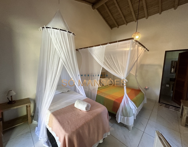 Pousada com 8 suítes à venda na Estrada dos Macacos - Trancoso/BA. 