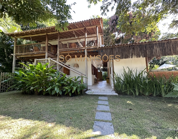 Pousada com 8 suítes à venda na Estrada dos Macacos - Trancoso/BA. 
