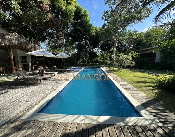 Pousada com 8 suítes à venda na Estrada dos Macacos - Trancoso/BA. 