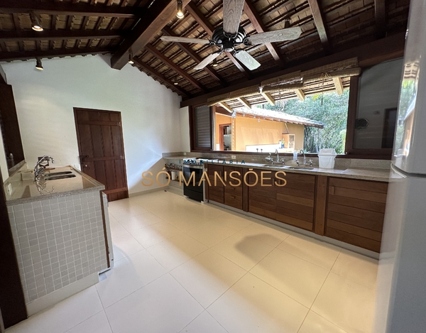 Casa de 750m² à venda no condomínio Outeiro das Brisas - Trancoso/BA