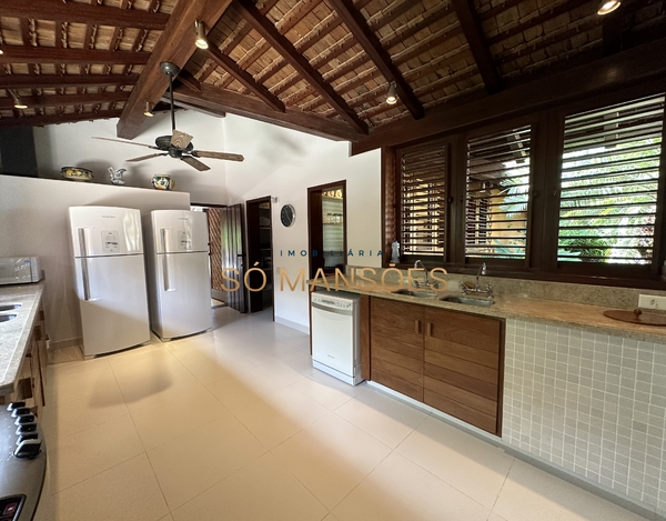 Casa de 750m² à venda no condomínio Outeiro das Brisas - Trancoso/BA