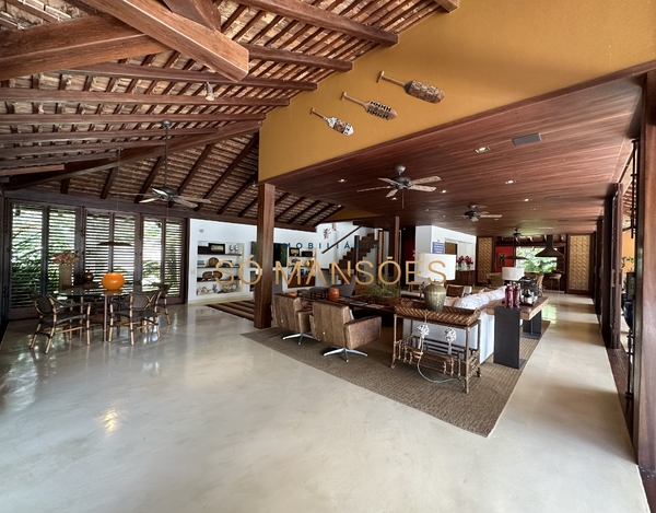 Casa de 750m² à venda no condomínio Outeiro das Brisas - Trancoso/BA