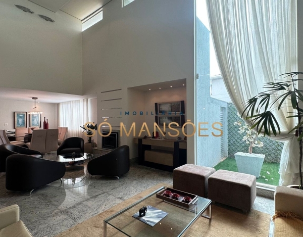 Casa de Luxo de 436 m² à Venda com 1 Suíte e Piscina Aquecida no Condomínio Alphaville - Lagoa dos Ingleses, Nova Lima - MG