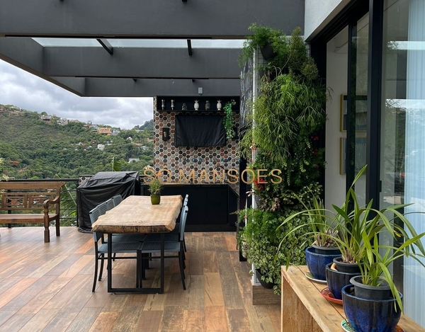 Casa de 409m² à venda no condomínio Conde - Nova Lima/MG.