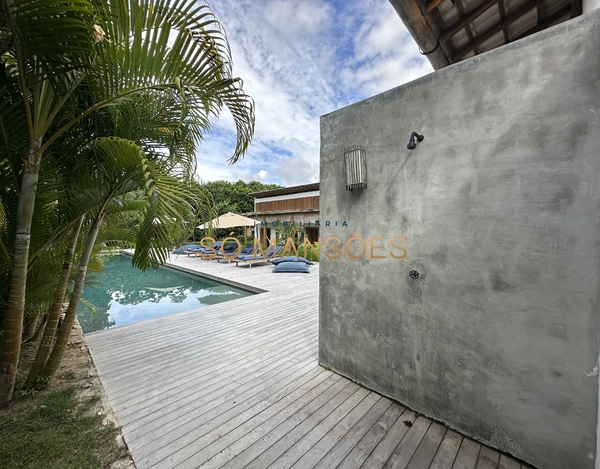 Bela casa à venda no condomínio Altos de Trancoso - Trancoso/BA