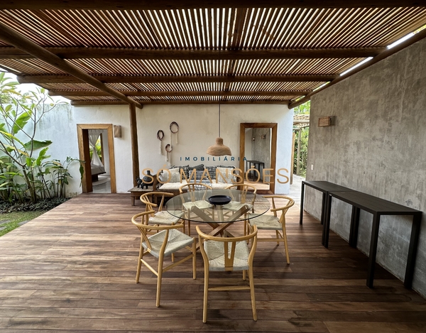 Bela casa à venda no condomínio Altos de Trancoso - Trancoso/BA