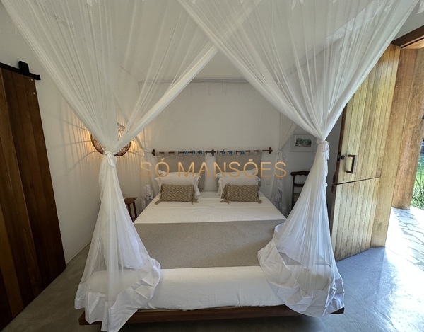 Bela casa à venda no condomínio Altos de Trancoso - Trancoso/BA