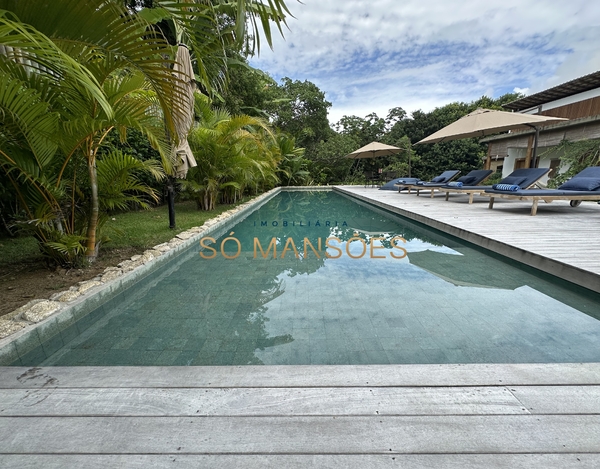 Bela casa à venda no condomínio Altos de Trancoso - Trancoso/BA