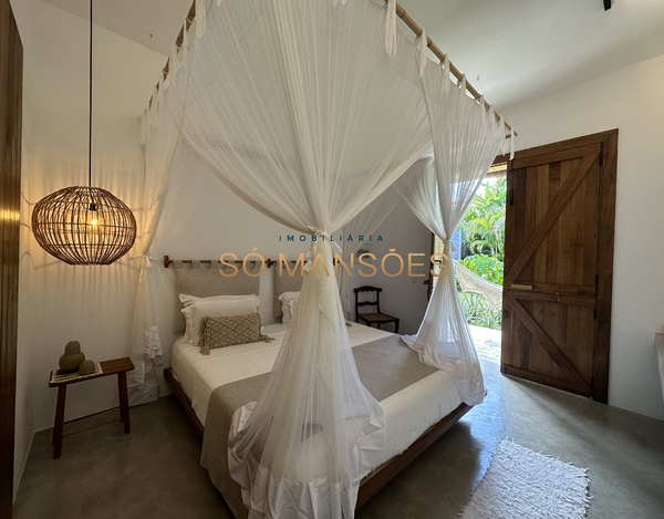 Bela casa à venda no condomínio Altos de Trancoso - Trancoso/BA