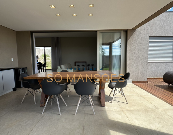 MAGNÍFICA CASA LINEAR MOBILIADA À VENDA NO ALPHAVILLE LAGOA DOS INGLESES