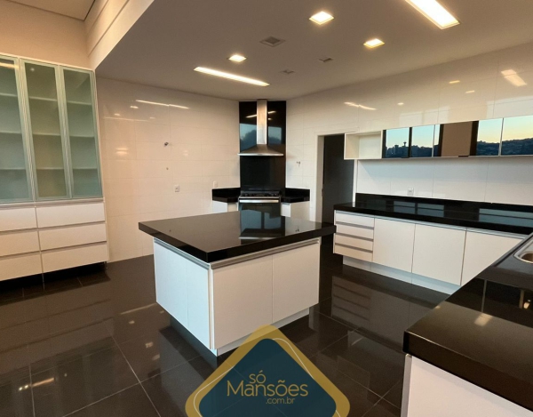 CASA À VENDA NO CONDOMÍNIO VALE DOS CRISTAIS NOVA LIMA