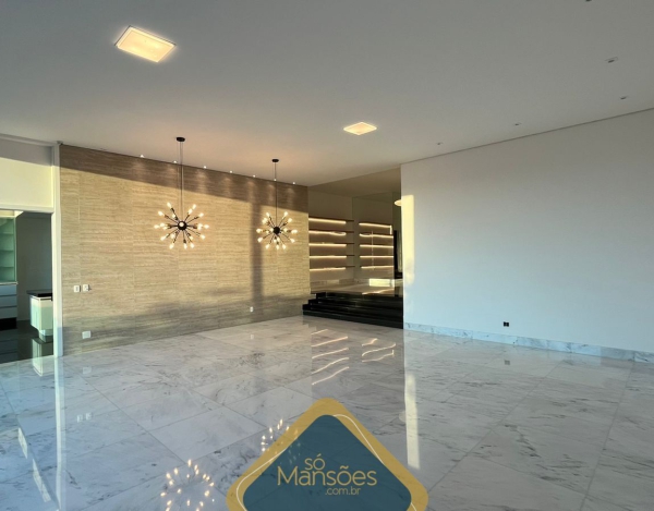 CASA À VENDA NO CONDOMÍNIO VALE DOS CRISTAIS NOVA LIMA