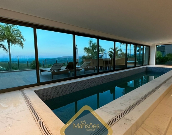 Casa de Luxo de 732 m² à Venda com 5 Suítes e Vista Panorâmica no Vale dos Cristais, Nova Lima - MG