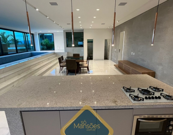 CASA À VENDA NO CONDOMÍNIO VALE DOS CRISTAIS NOVA LIMA