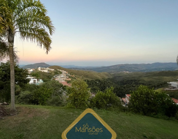 CASA À VENDA NO CONDOMÍNIO VALE DOS CRISTAIS NOVA LIMA