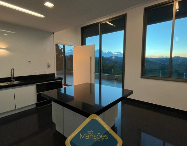 CASA À VENDA NO CONDOMÍNIO VALE DOS CRISTAIS NOVA LIMA