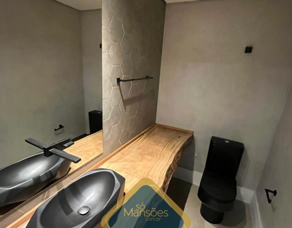 CASA À VENDA NO CONDOMÍNIO VALE DOS CRISTAIS NOVA LIMA