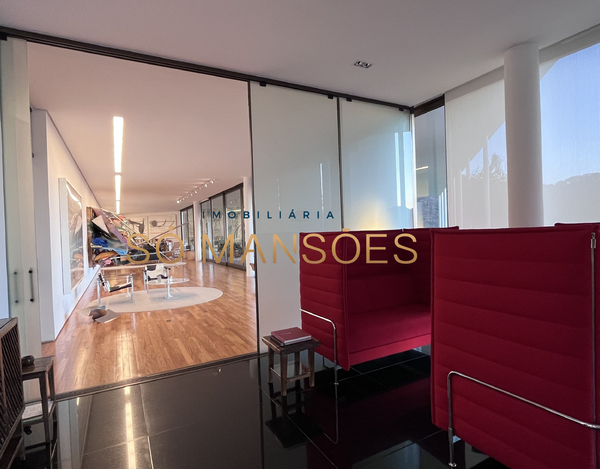 EXCLUSIVIDADE ÚNICA! LUXUOSA RESIDÊNCIA NO CONDOMÍNIO VALE DOS CRISTAIS À VENDA - SÓ MANSÕES