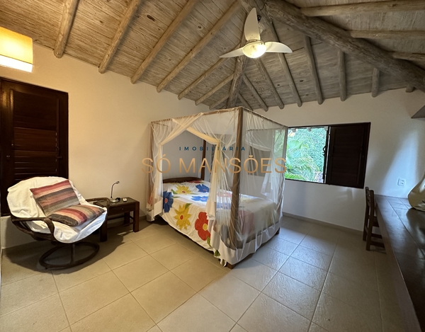 Casa de 298m² à venda no bairro Colina - Trancoso/BA. 