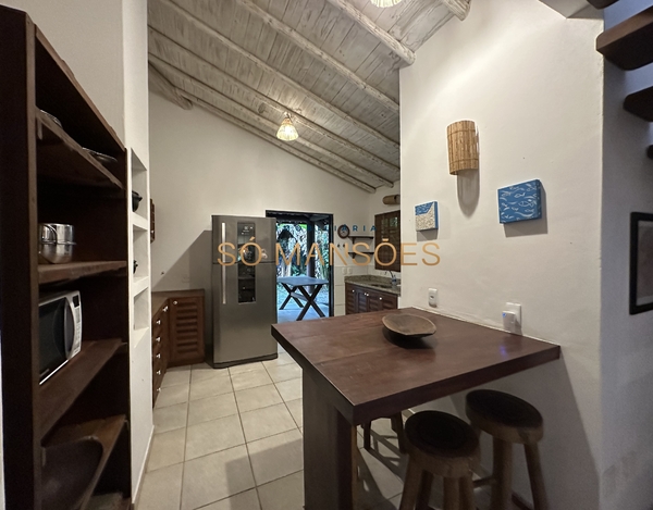 Casa de 298m² à venda no bairro Colina - Trancoso/BA. 