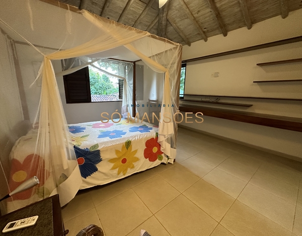 Casa de 298m² à venda no bairro Colina - Trancoso/BA. 