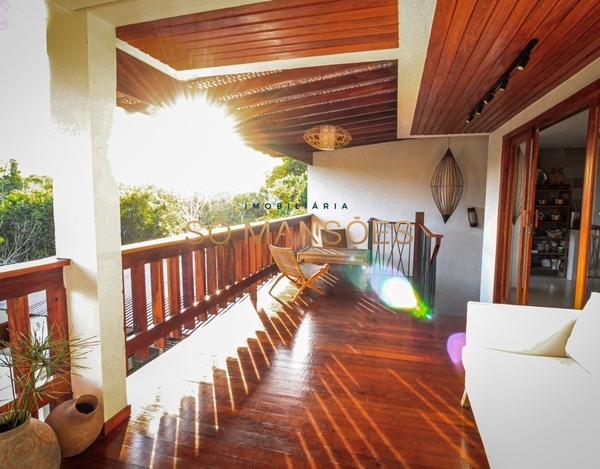 Linda casa de 380m² à venda no condomínio Outeiro das Brisas -Trancoso/BA.