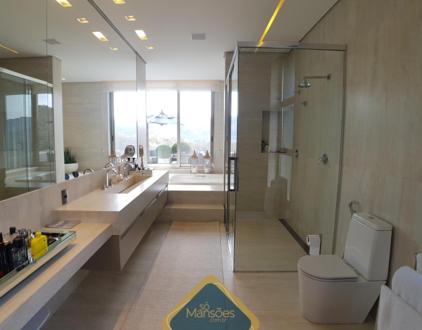 Casa de 802m² à venda no Vale dos Cristais.