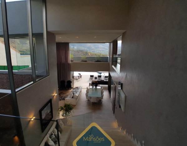 Casa de 802m² à venda no Vale dos Cristais.