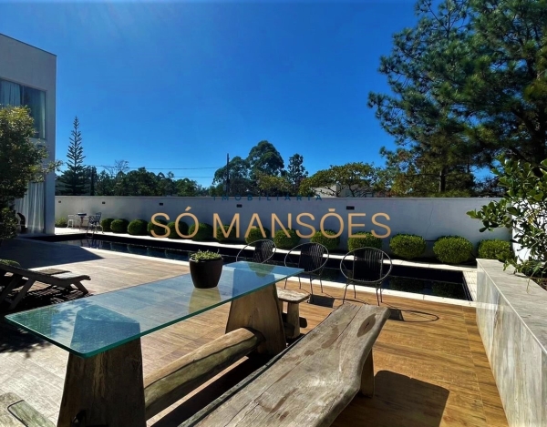 Casa Espaçosa de 629 m² à Venda com 4 Suítes e Sauna no Alphaville - Lagoa dos Ingleses, Nova Lima - MG