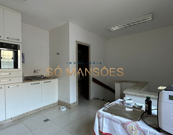 LINDA CASA DISPONÍVEL PARA LOCAÇÃO NO BAIRRO MANGABEIRAS