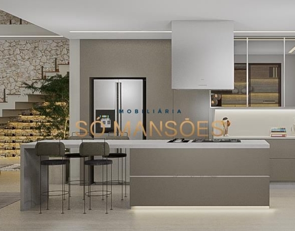 Lote de 897m² à venda no condomínio Quintas do Sol.