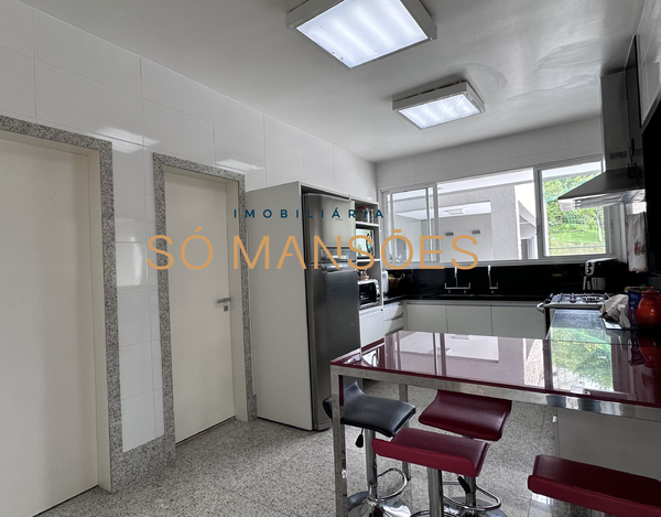 CASA À VENDA NO CONDOMÍNIO VALE DOS CRISTAIS NOVA LIMA / MG