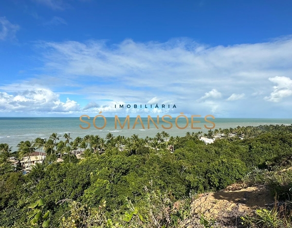 Lote de 10567m² com vista mar à venda no condomínio Balcão da Lua - Arraial DAjuda/BA.