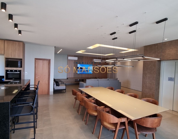 EXCELENTE CASA DE 511 M² EM ESCARPAS DO LAGO – CAPITÓLIO