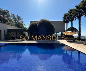 EXCLUSIVIDADE ÚNICA! CASA LUXUOSA COM VISTA INCOMPARÁVEL NO CONDOMÍNIO RIVEIRA.