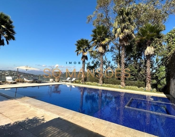Casa de Luxo de 1.172 m² à Venda com 5 Suítes e Vista Panorâmica no Riviera, Nova Lima - MG