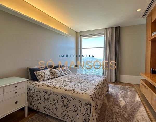 EXCLUSIVIDADE ÚNICA! CASA LUXUOSA COM VISTA INCOMPARÁVEL NO CONDOMÍNIO RIVEIRA.