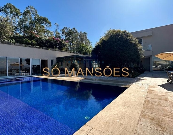 EXCLUSIVIDADE ÚNICA! CASA LUXUOSA COM VISTA INCOMPARÁVEL NO CONDOMÍNIO RIVEIRA.