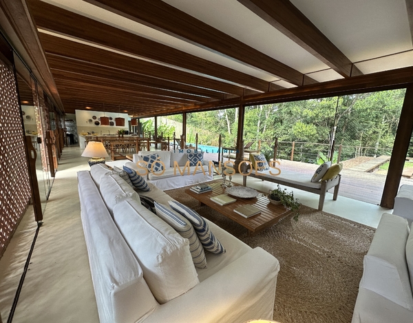 Linda casa de 393m² à venda no condomínio Altos de Trancoso - Trancoso/BA