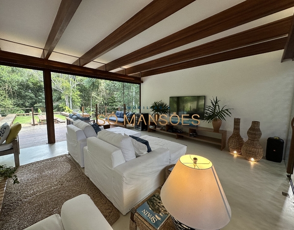 Linda casa de 393m² à venda no condomínio Altos de Trancoso - Trancoso/BA