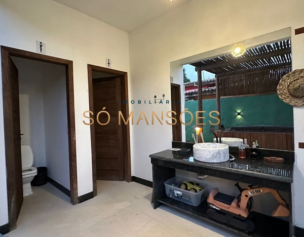 Casa de 402m² à venda no condomínio Coqueiral - Trancoso/BA.