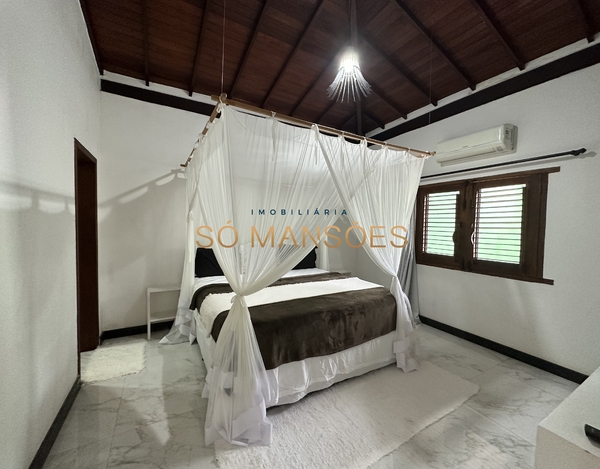 Casa de 402m² à venda no condomínio Coqueiral - Trancoso/BA.