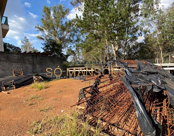 LOTE DISPONÍVEL PARA VENDA NO CONDOMÍNIO ALPHAVILLE – LAGOA DOS INGLESES