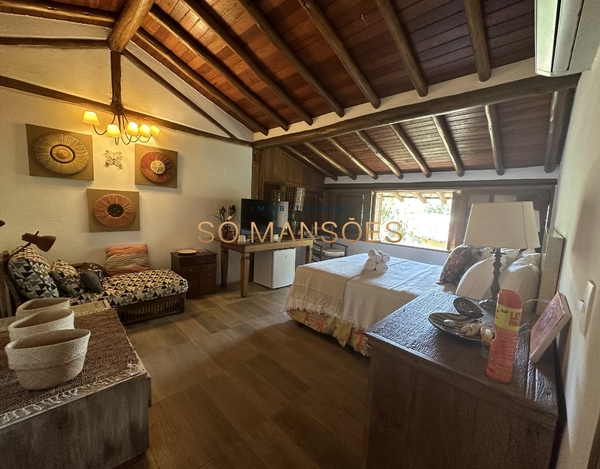 Casa com 5 suítes à venda no condomínio Outeiro das Brisas - Trancoso/BA.