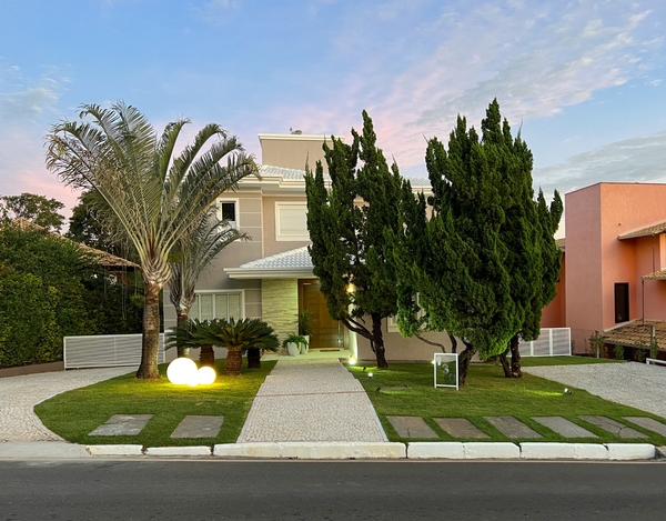 EXCELENTE CASA À VENDA NO BOUGANVILLE - LAGOA SANTA.