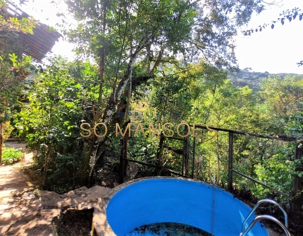 CASA À VENDA NO CONDOMÍNIO OURO VELHO MANSÕES/NOVA LIMA.