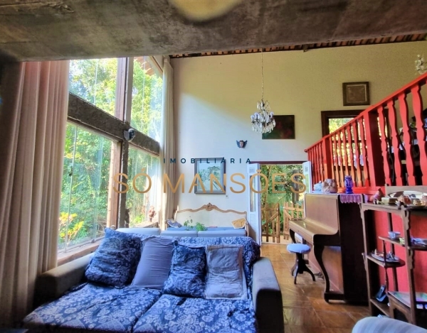 Casa de 190 m² à Venda com 2 Suítes e 2 Vagas no Ouro Velho Mansões, Nova Lima - MG
